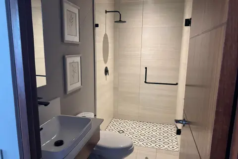 Departamento en el Corazón de Fluvial Vallarta Exclusividad, Naturaleza y Confort – foto 5